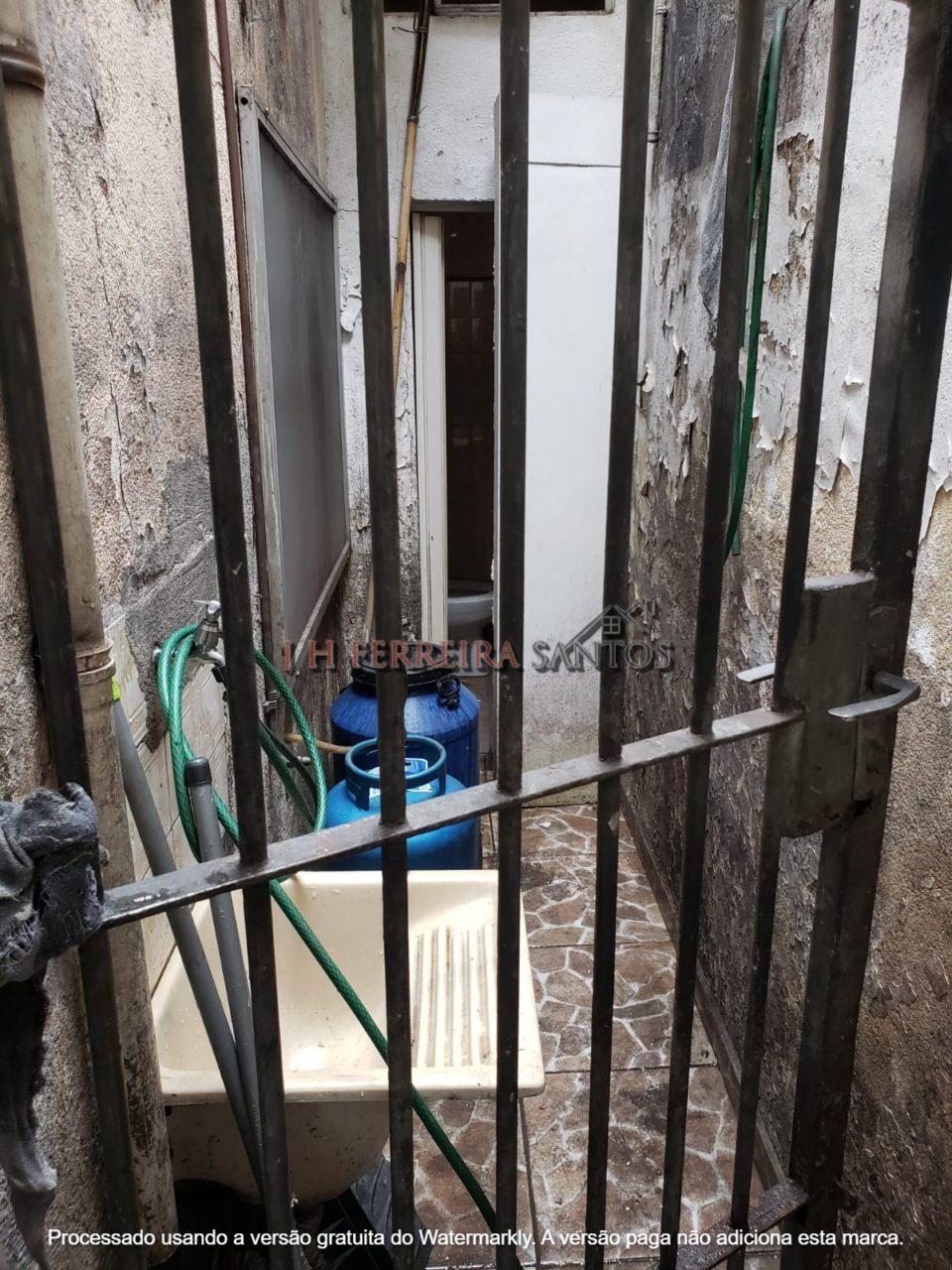 WhatsApp Image 2025-10-09 at 13.45.29 (2) (1)